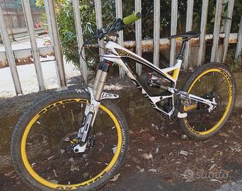 YTIndustries Capra CF Prio '15
