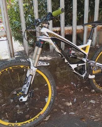 YTIndustries Capra CF Prio '15