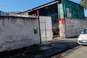 Deposito e terreno in zona industriale Brancaccio