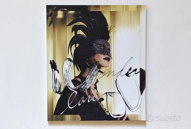 Wonderland, raccolta di illustrazione e grafica