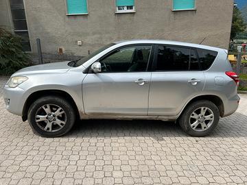 TOYOTA RAV4 3ª serie - 2010