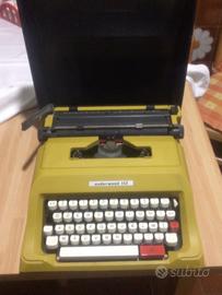 Macchina meccanica per scrivere