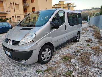 Renault Trafic 9 posti