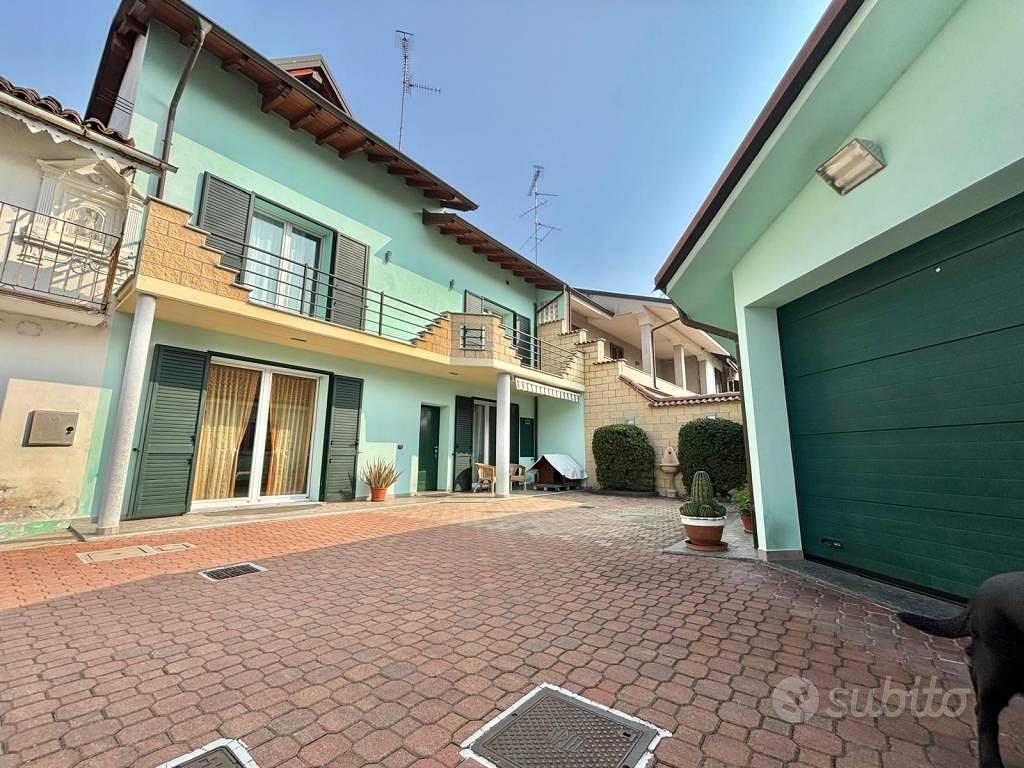 Villa di 167 m² con 4 locali e box auto doppio a N