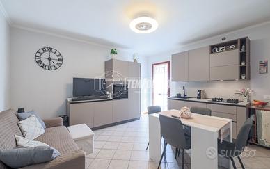 APPARTAMENTO CON INGRESSO INDIPENDENTE, GARAGE E T