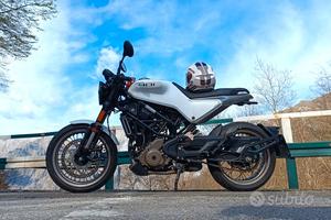 Husqvarna Vitpilen 401 - 10/2024 - in Garanzia