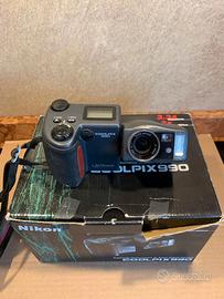 Nikon Coolpix 990 + Nikon Coolpix 995 + accessori