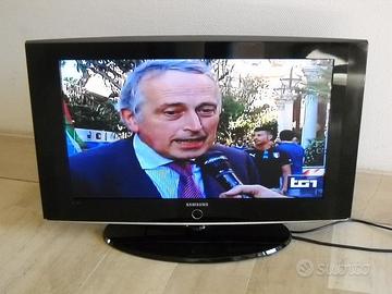 Tv Monitor LCD Samsung LE32R76