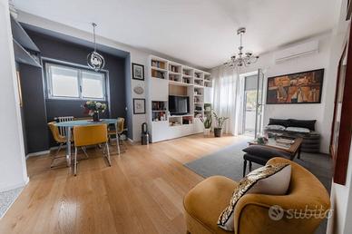 Appartamento di 130 m² con 5 locali a Milano