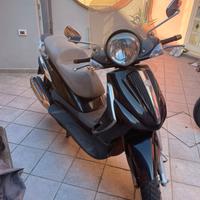 Piaggio Beverly 300