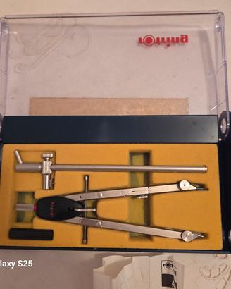 Compasso tecnico professionale rOtring