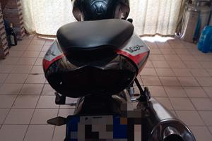 APRILIA TUONO RSV 1000