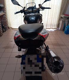 APRILIA TUONO RSV 1000