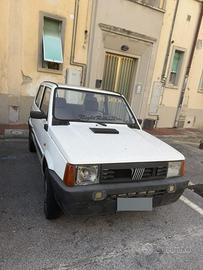 Panda 900