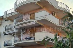 Grazioso bivani con terrazza a Sant'Anna-Mascali