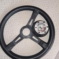 VOLANTE E MOZZO PER DELTA INTEGRALE