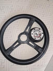 VOLANTE E MOZZO PER DELTA INTEGRALE