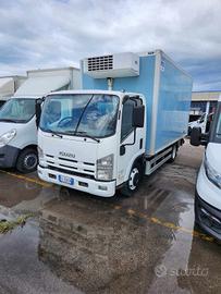 Isuzu NPR 85 P60 FURGONE