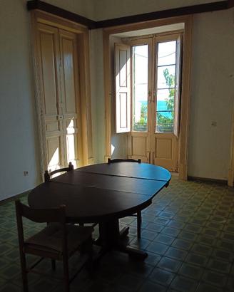 Appartamento 150 mq in palazzo storico vista mare