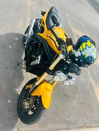 TRIUMPH SPEED TRIPLE