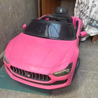 Macchina per bambina