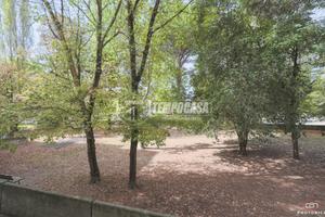 APPARTAMENTO CON TRE CAMERE E GARAGE