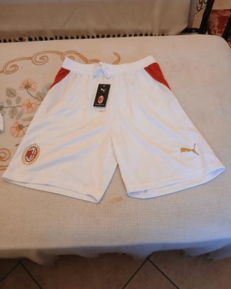 pantaloncini Milan nuovi  2026 27 taglia L 