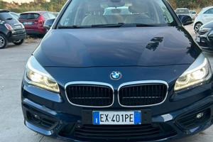 Bmw 216 218d Active Tourer Sport con cambio manual