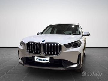 BMW X1 xdrive20d mhev 48V X-Line auto