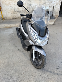 Scooter Honda 125 "come nuovo"