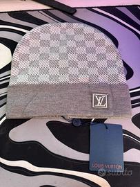 Cappello louis vuitton grigio