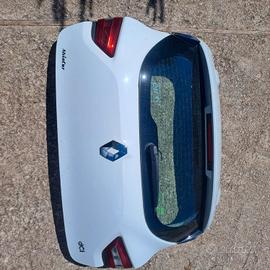 lunotto posteriore renault clio 