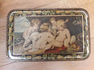 antica scatola di latta