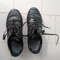 scarpe da rugby / calcio 42.5