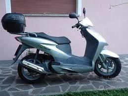 Honda dylan 125 - ricambi usati