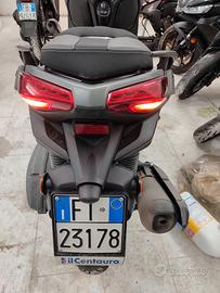 x max 125 anno 2025 solo 200km