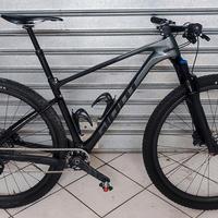 Mtb Giant XTC 2021  con  ruote Carbonio/ DT 240s 