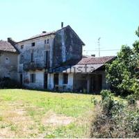 Villa indipendente con ampio giardino - Pertengo,
