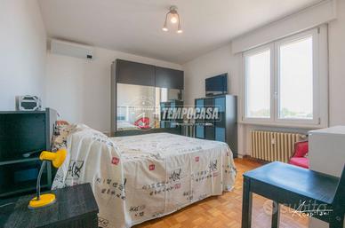 Trilocale in buone condizioni in centro!