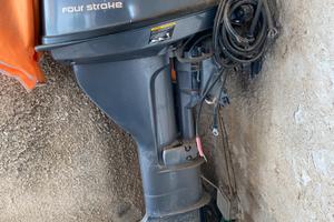 Motore fuoribordo Yamaha