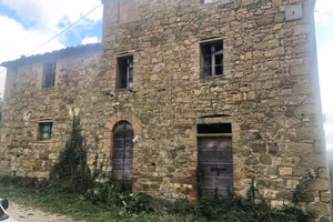Rustico / Casale di 60 m² con 4 locali a Città di 