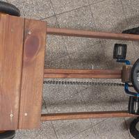 Macchina a pedali artigianale