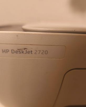 stampante HP DeskJet  2720