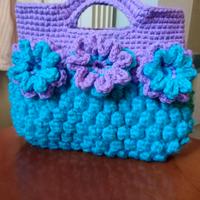 Borsa in tessuto turchese e lilla con fiori fatta