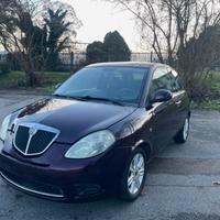 Lancia Ypsilon 1.4 Oro Ecochic GPL per Neopatentat