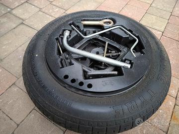 Ruotino di scorta con accessori Fiat Punto