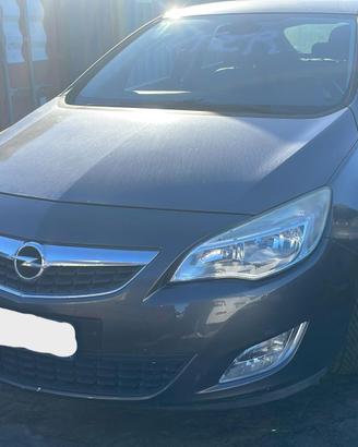 A14NET RICAMBI USATI AUTO OPEL Astra J 2° Serie A