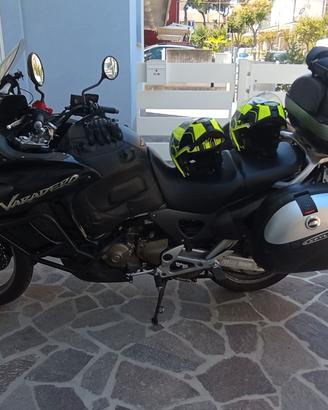 Bauletti compresi nella moto 
