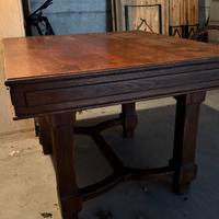 Tavolo antico in castagno