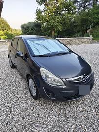 Opel corsa D 1.2 benzina gpl